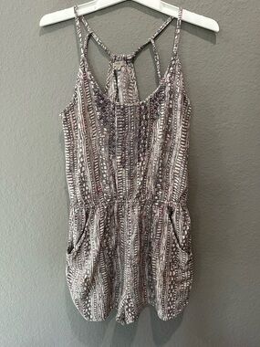 Ecote romper with pockets Sz 10 EUC